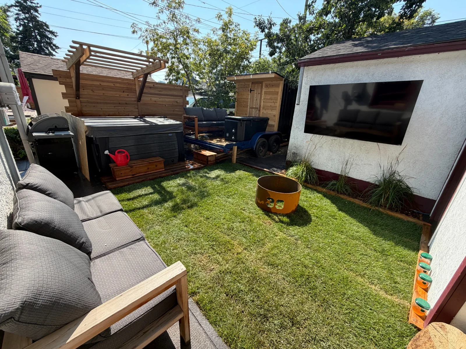 Merlot House backyard lounge, covered hot tub and outdoor TV, available by request